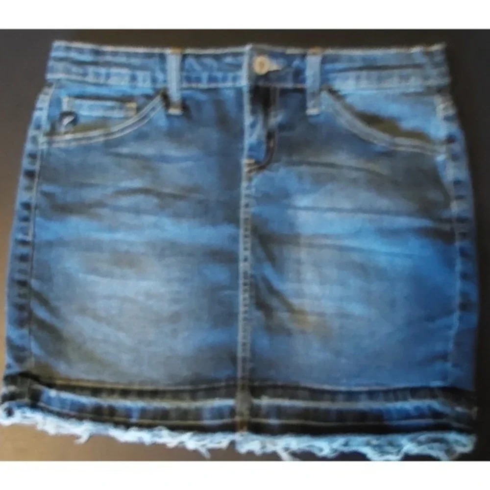Women's Kancan‎ Distressed Raw Hem Denim Skirt Size 26